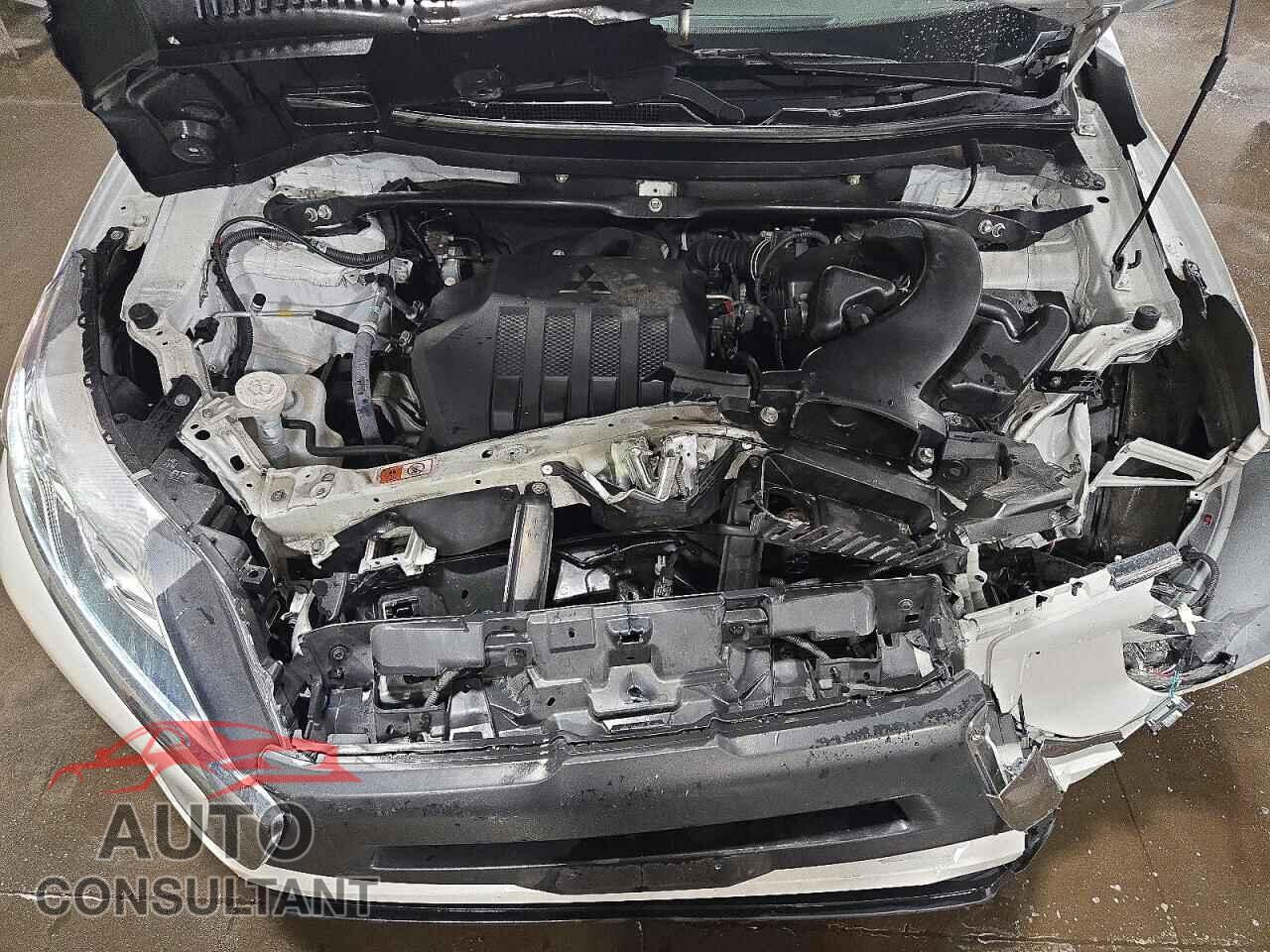 MITSUBISHI ECLIPSE 2018 - JA4AT3AAXJZ067118