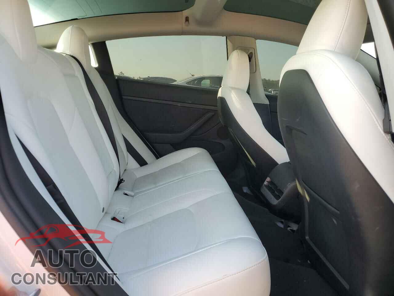 TESLA MODEL 3 2023 - 5YJ3E1EA7PF572281