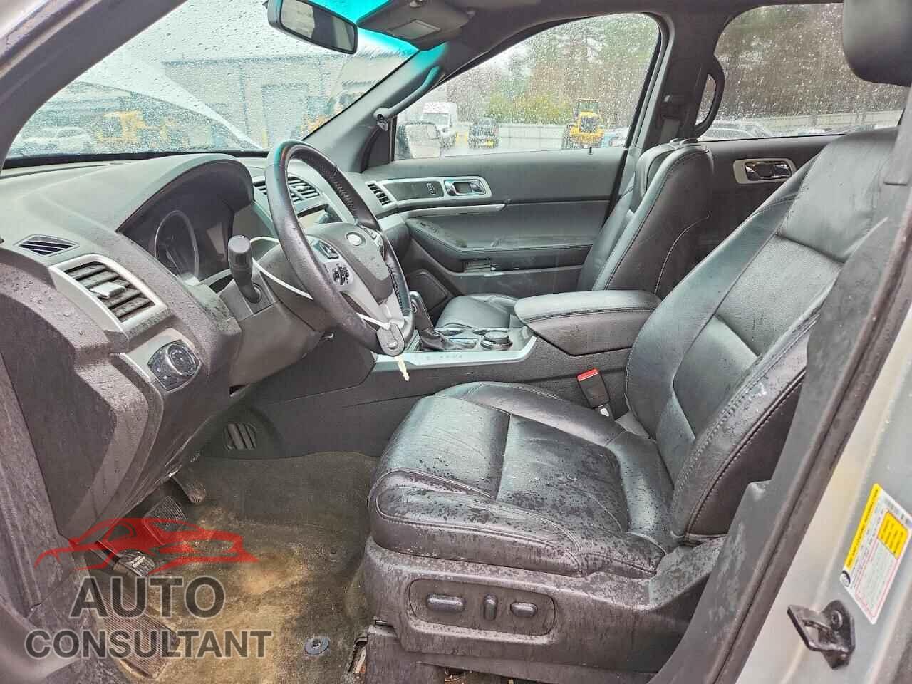 FORD EXPLORER 2013 - 1FM5K8D84DGC38733