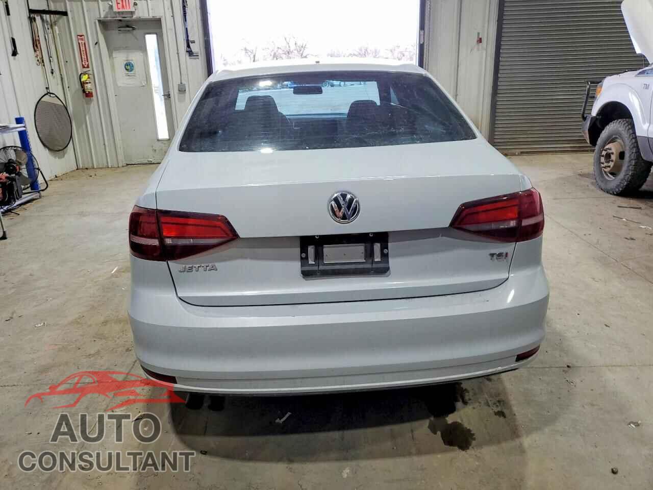 VOLKSWAGEN JETTA 2017 - 3VW2B7AJ1HM291925