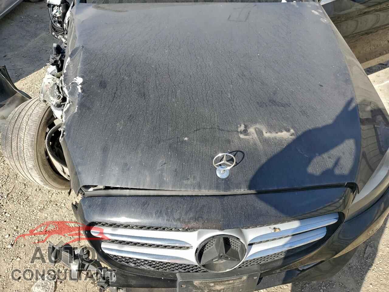 MERCEDES-BENZ C-CLASS 2016 - 55SWF4JB5GU097108