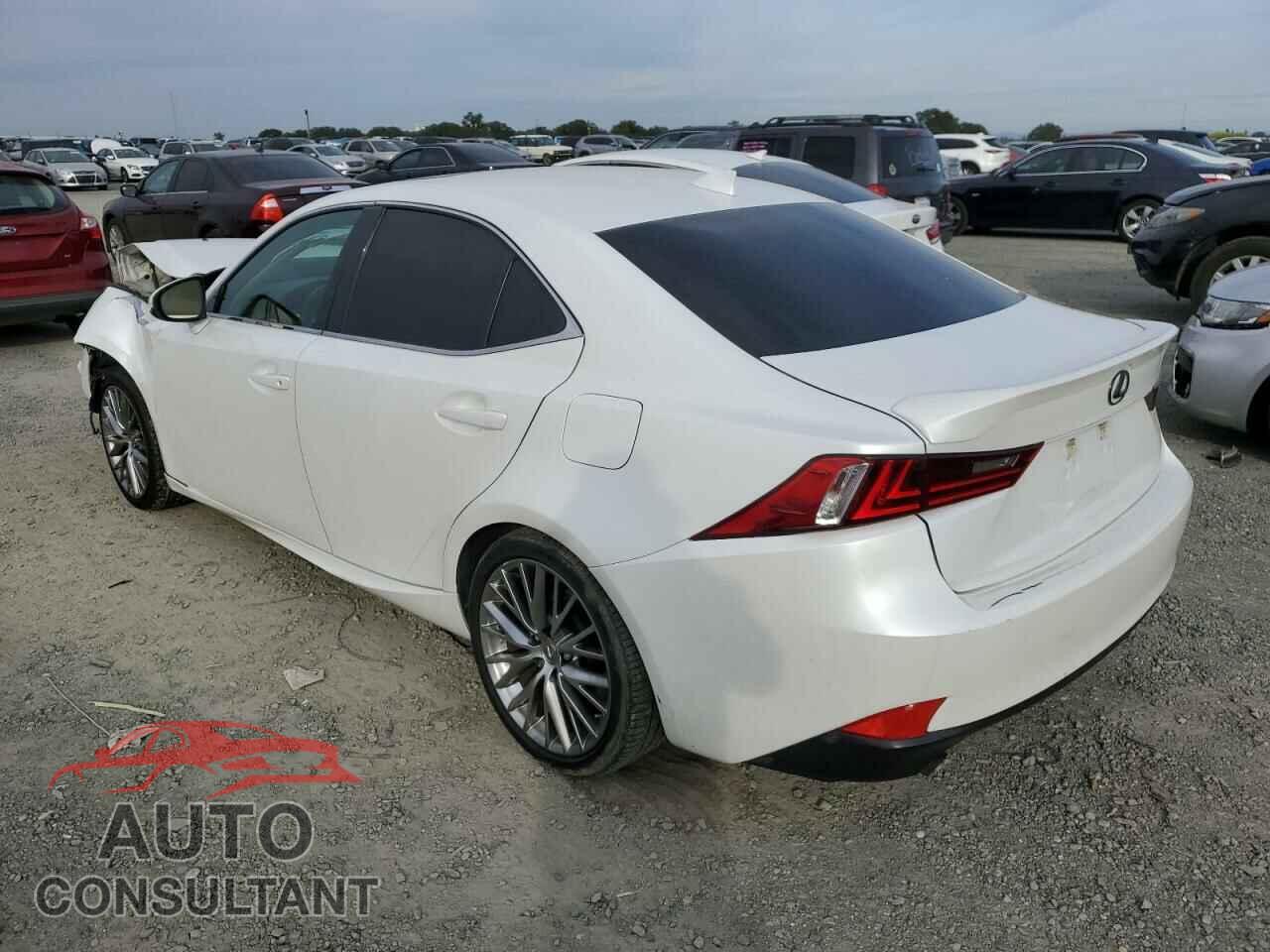 LEXUS IS 2016 - JTHBA1D25G5032879