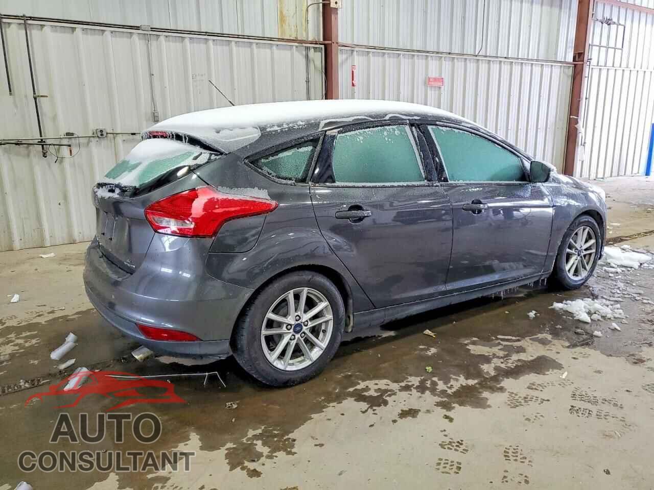 FORD FOCUS 2016 - 1FADP3K22GL345249