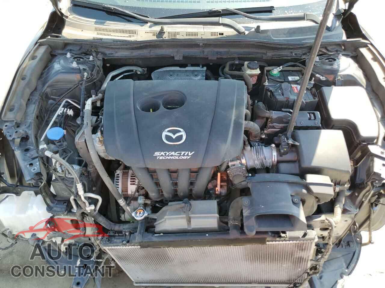 MAZDA 3 2017 - 3MZBN1V72HM140126