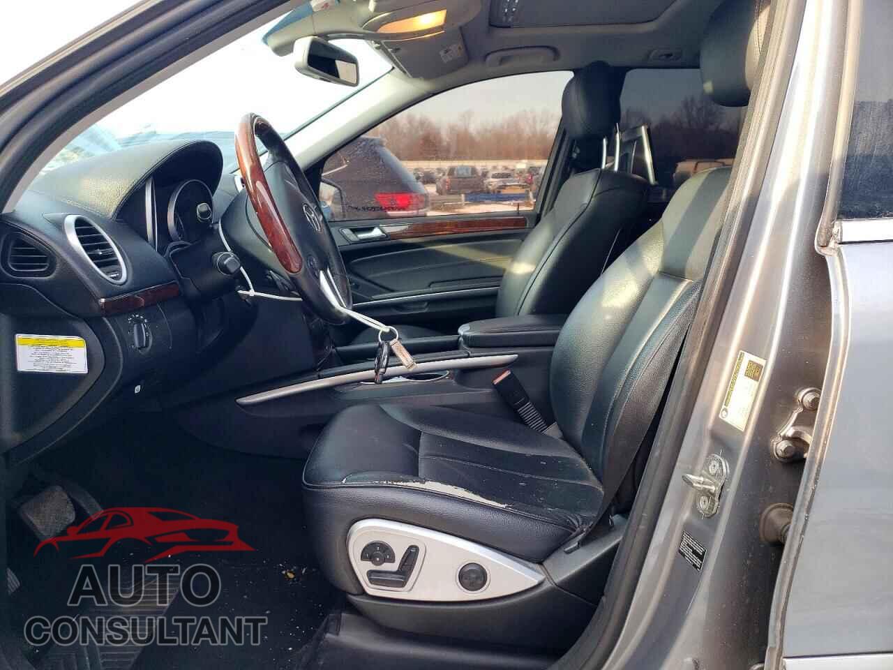 MERCEDES-BENZ GL-CLASS 2012 - 4JGBF2FE3CA777773