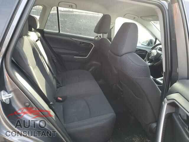TOYOTA RAV4 2019 - 2T3F1RFV2KC020345