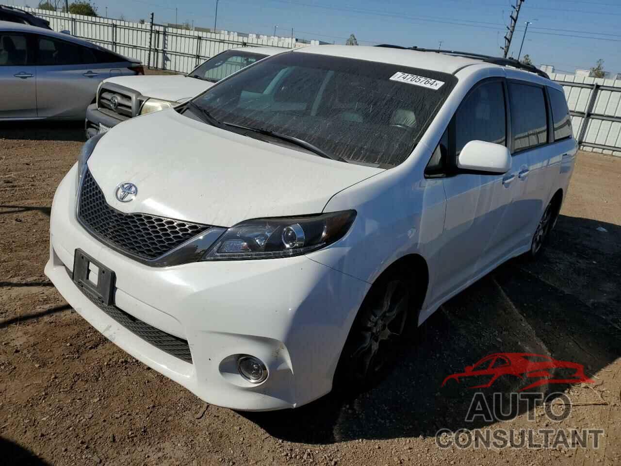 TOYOTA SIENNA 2017 - 5TDXZ3DC0HS798101