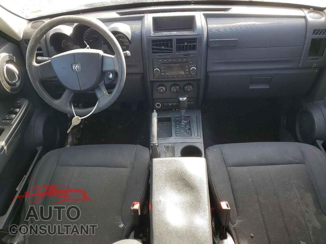 DODGE NITRO 2011 - 1D4PT4GK4BW589819