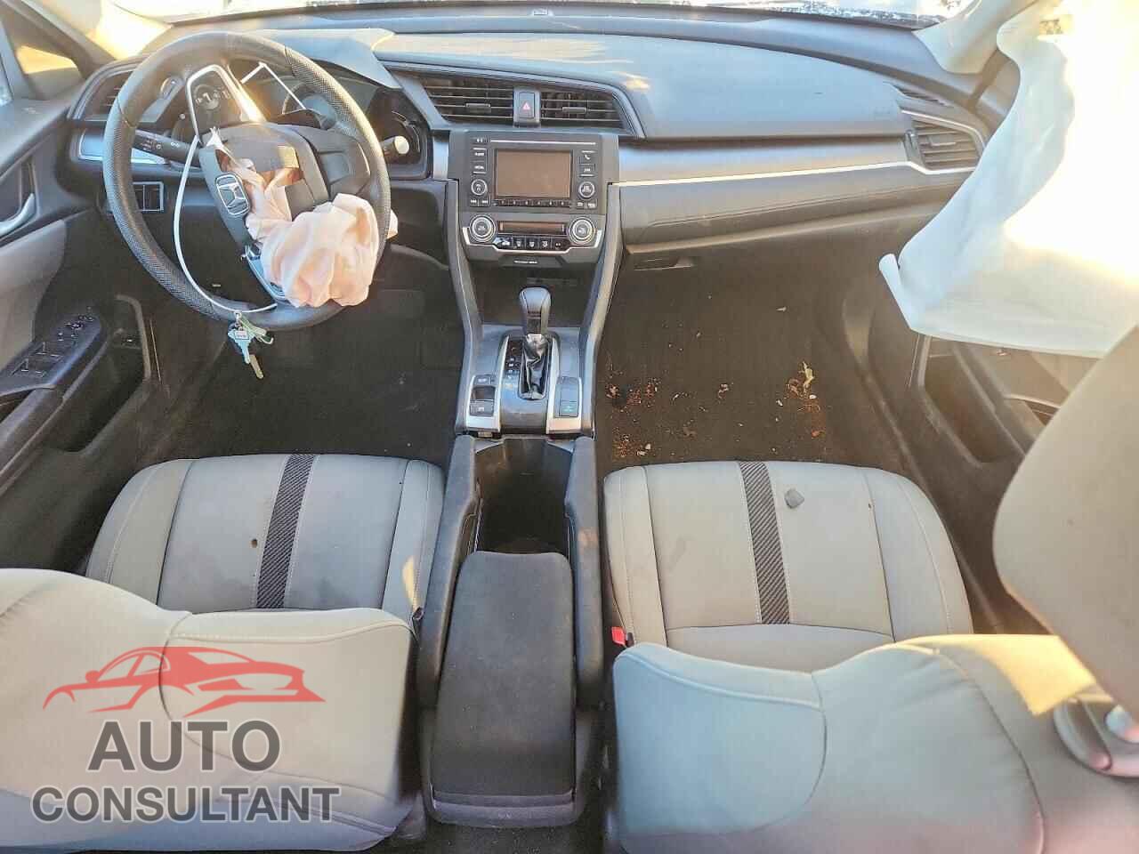 HONDA CIVIC 2017 - 19XFC2F57HE009894