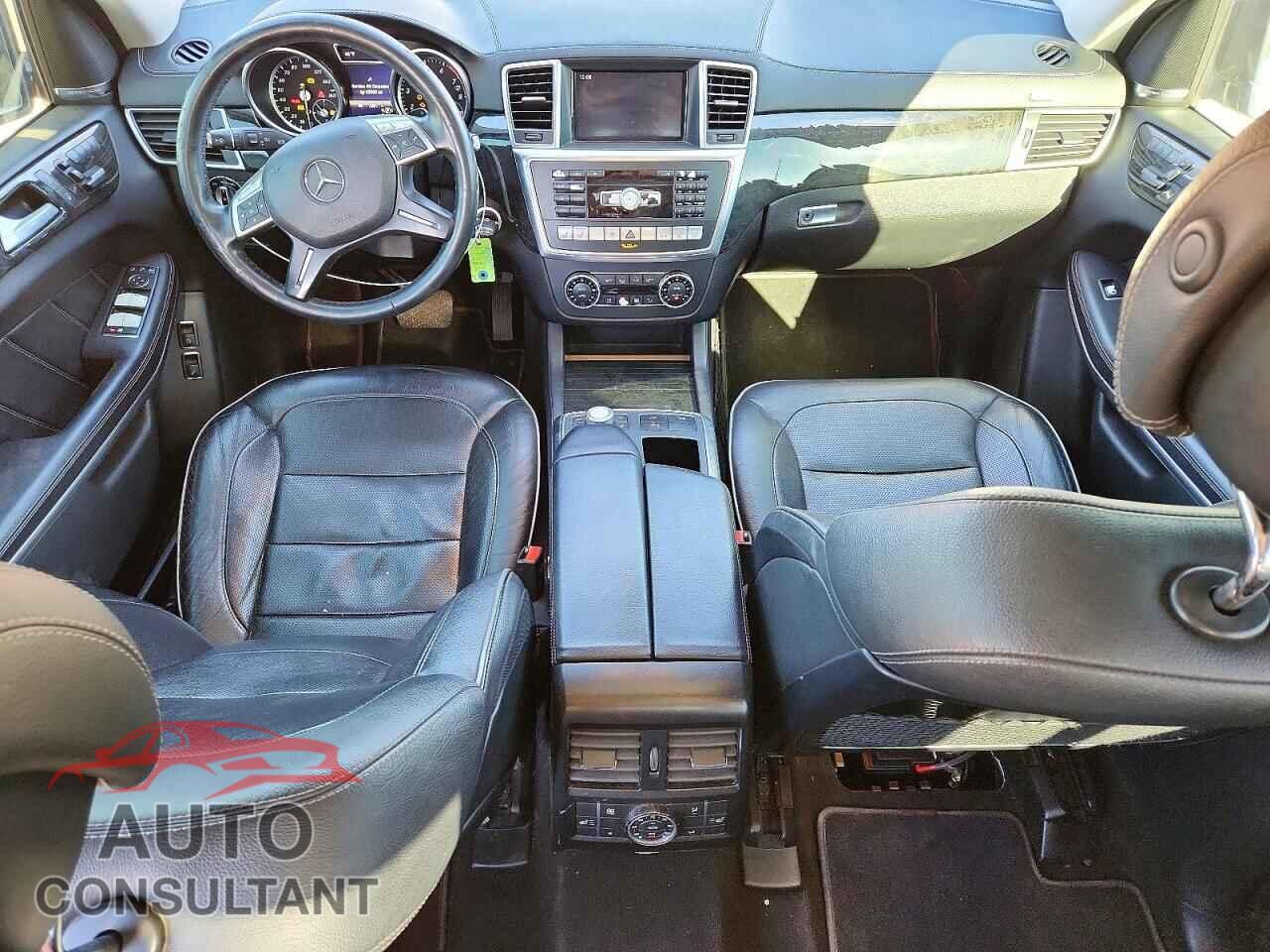 MERCEDES-BENZ GL-CLASS 2013 - 4JGDF7DE6DA248893