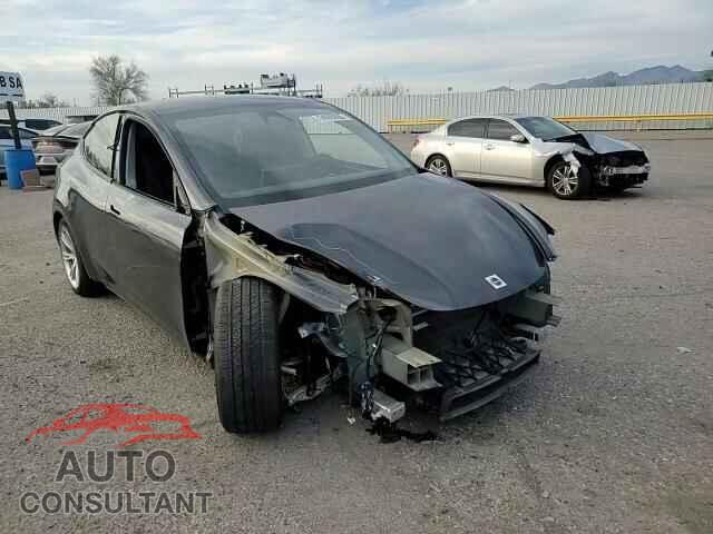 TESLA MODEL Y 2024 - 7SAYGDED1RF078080