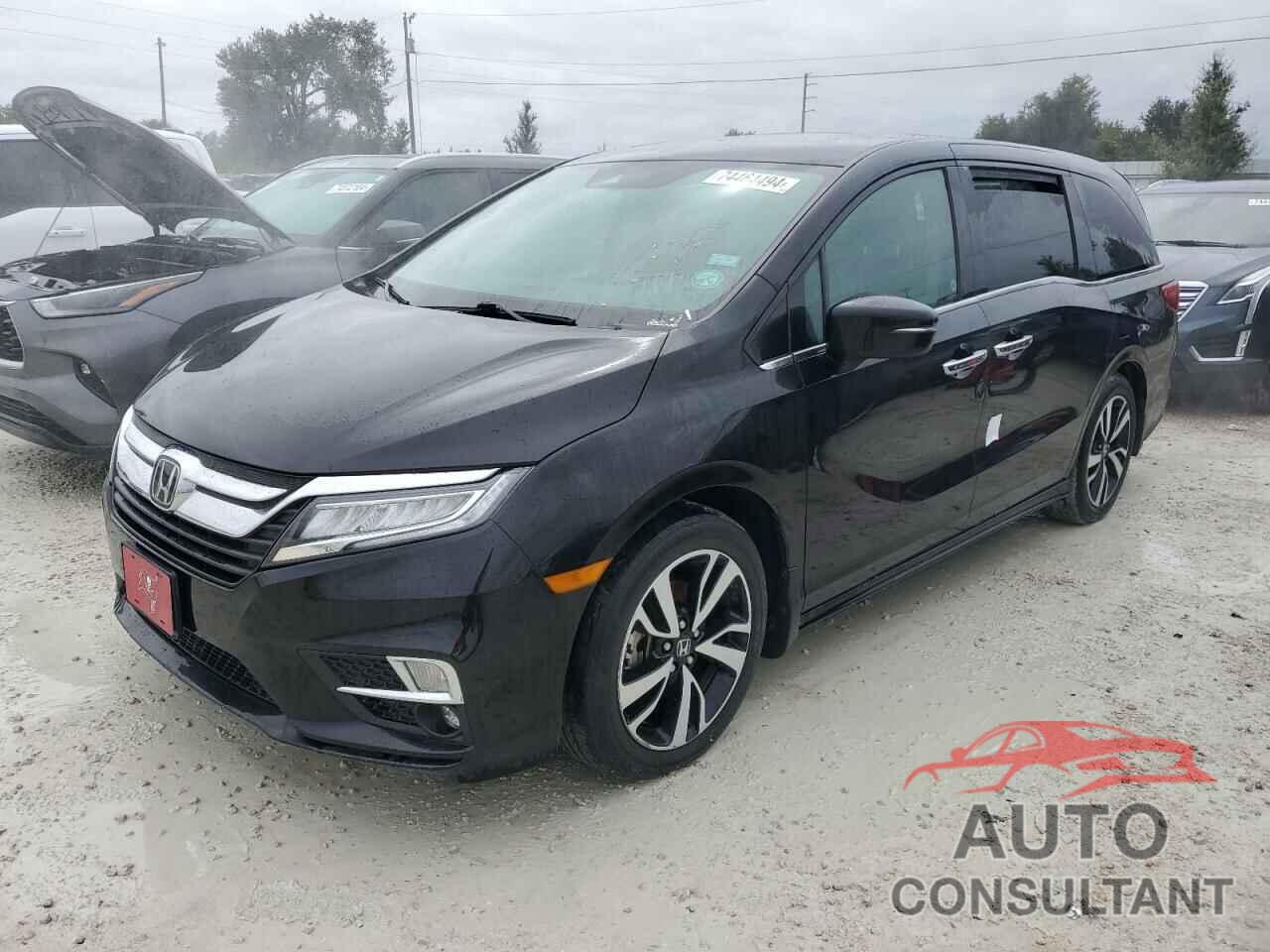 HONDA ODYSSEY 2018 - 5FNRL6H93JB018144