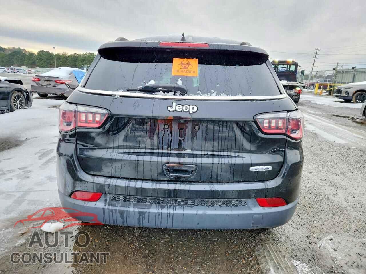 JEEP COMPASS 2018 - 3C4NJCBB2JT240853