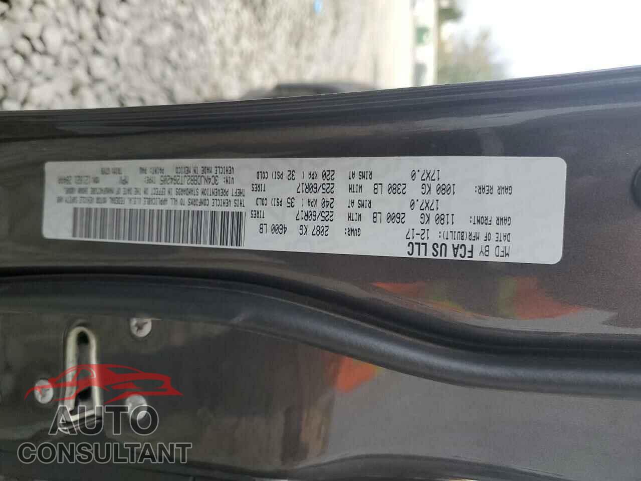 JEEP COMPASS 2018 - 3C4NJDBB2JT264205