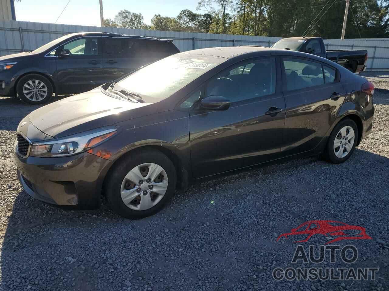 KIA FORTE 2018 - 3KPFK4A74JE205529