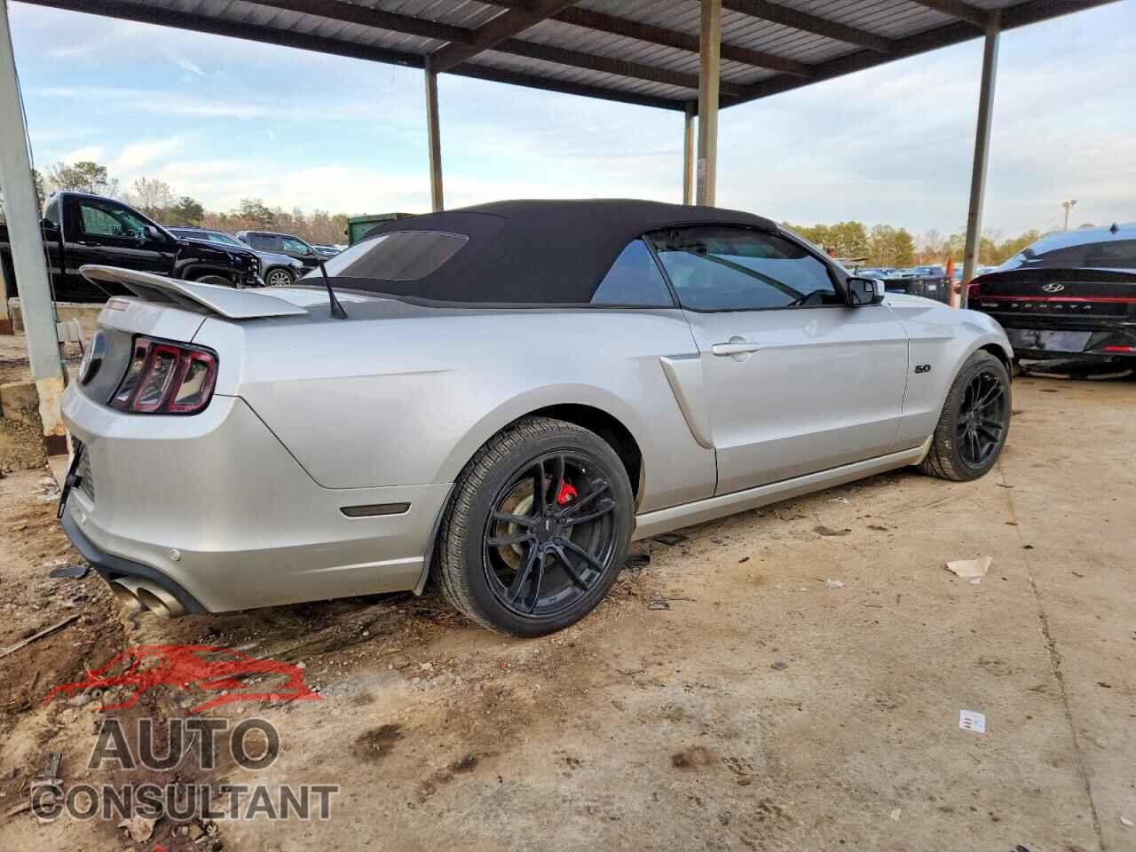 FORD MUSTANG 2013 - 1ZVBP8FF4D5217152