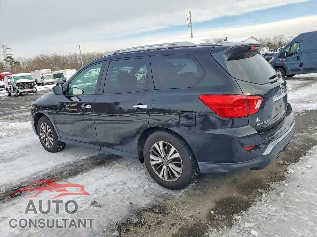 NISSAN PATHFINDER 2019 - 5N1DR2MM9KC587120