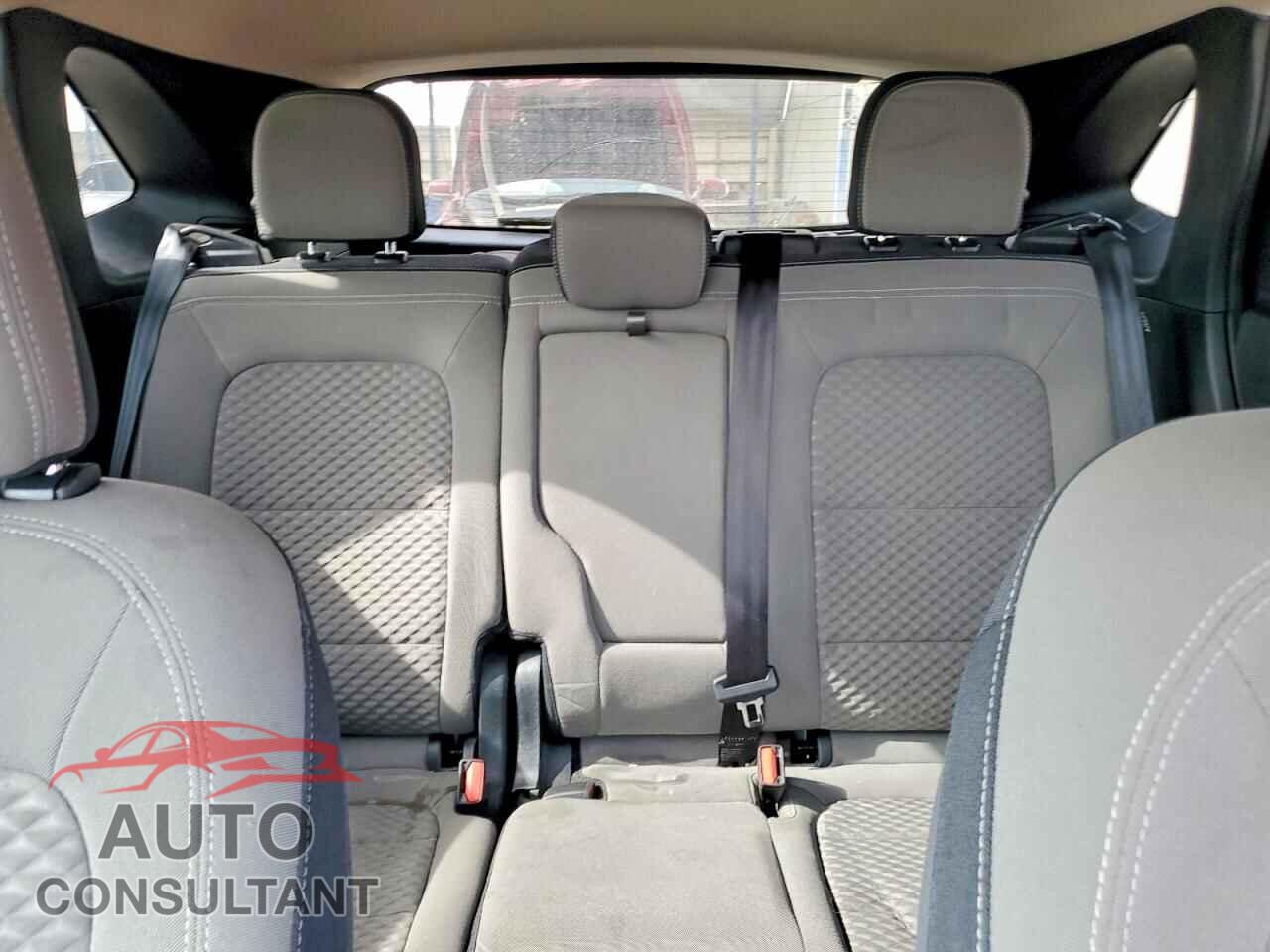 FORD ESCAPE 2020 - 1FMCU0G69LUA92021