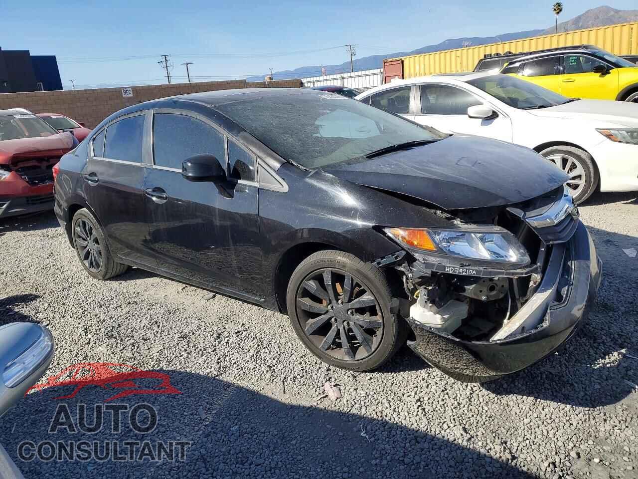 HONDA CIVIC 2012 - 19XFB2F80CE357557