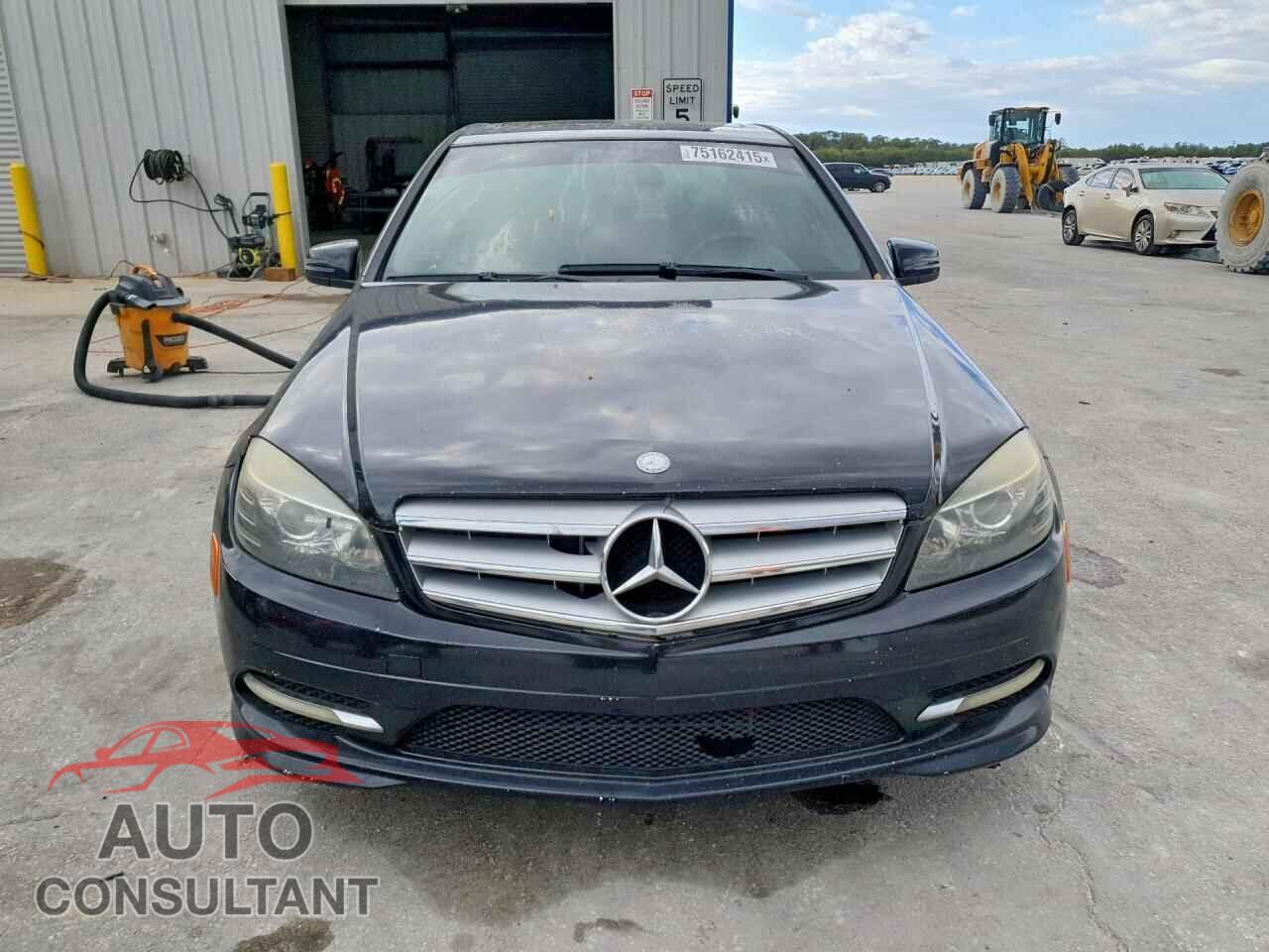 MERCEDES-BENZ C-CLASS 2011 - WDDGF5EB4BR160729
