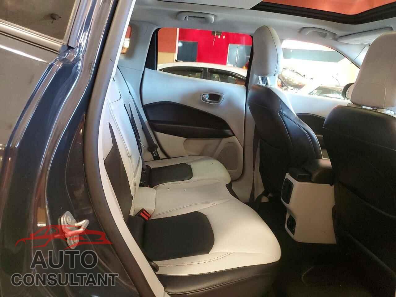 JEEP COMPASS 2017 - 3C4NJDCB0HT624208