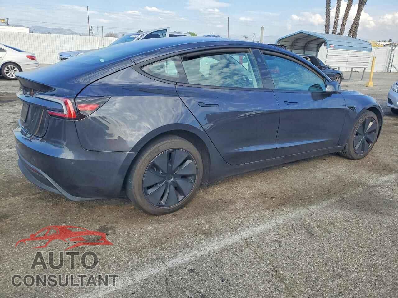 TESLA MODEL 3 2024 - 5YJ3E1EA3RF783142