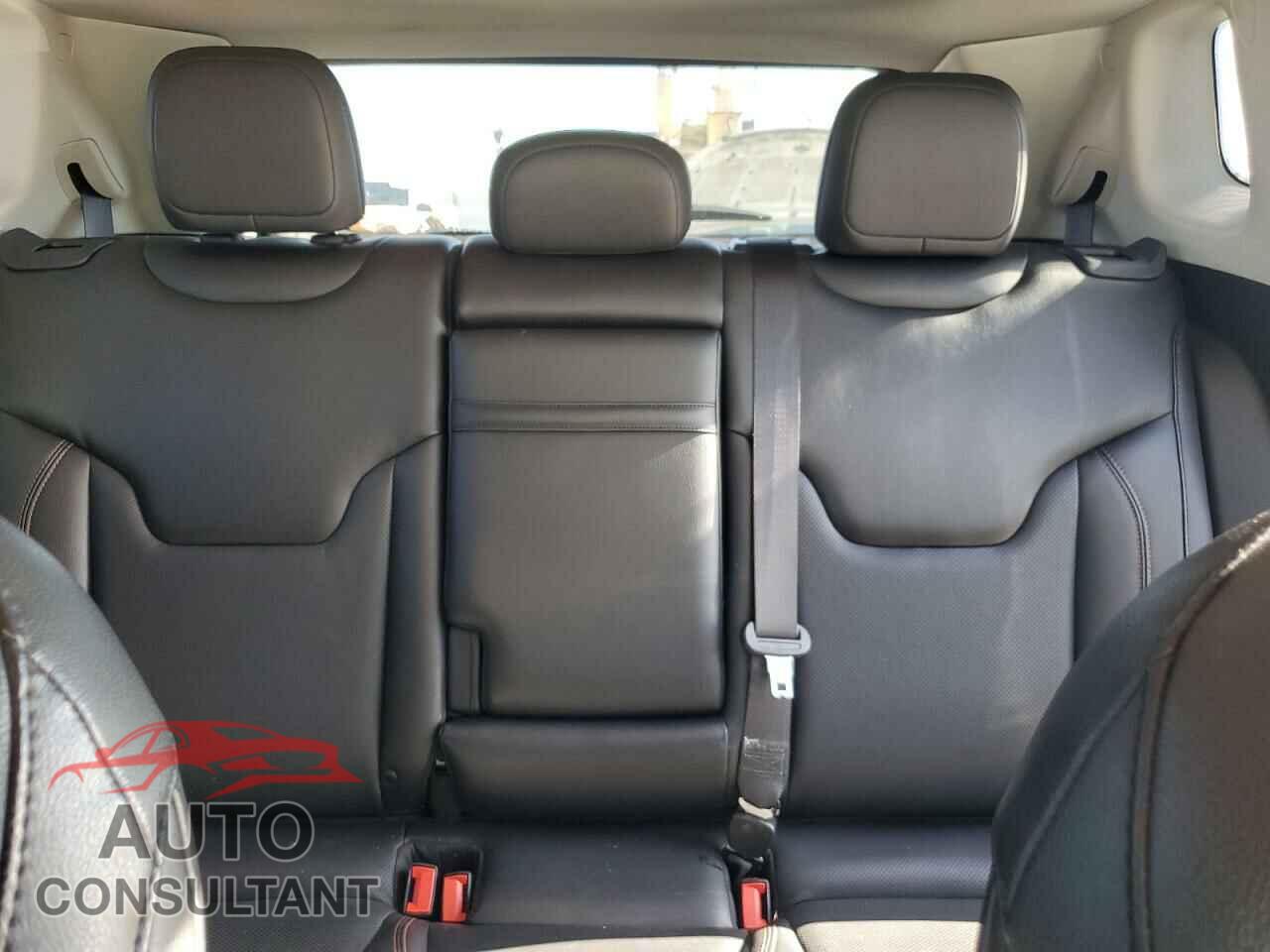 JEEP COMPASS 2018 - 3C4NJDCB0JT246414