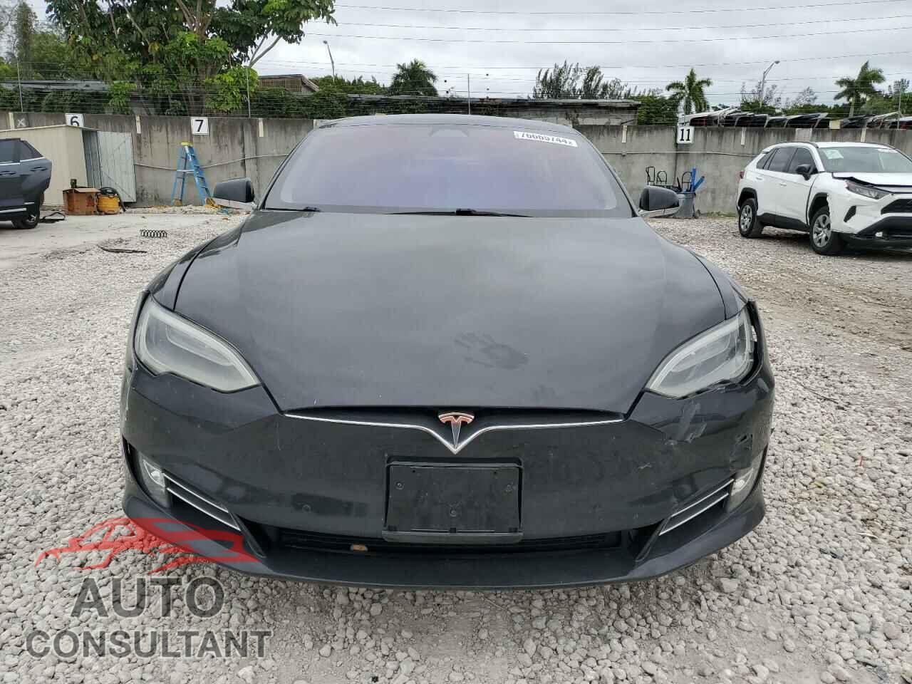 TESLA MODEL S 2019 - 5YJSA1E21KF308806