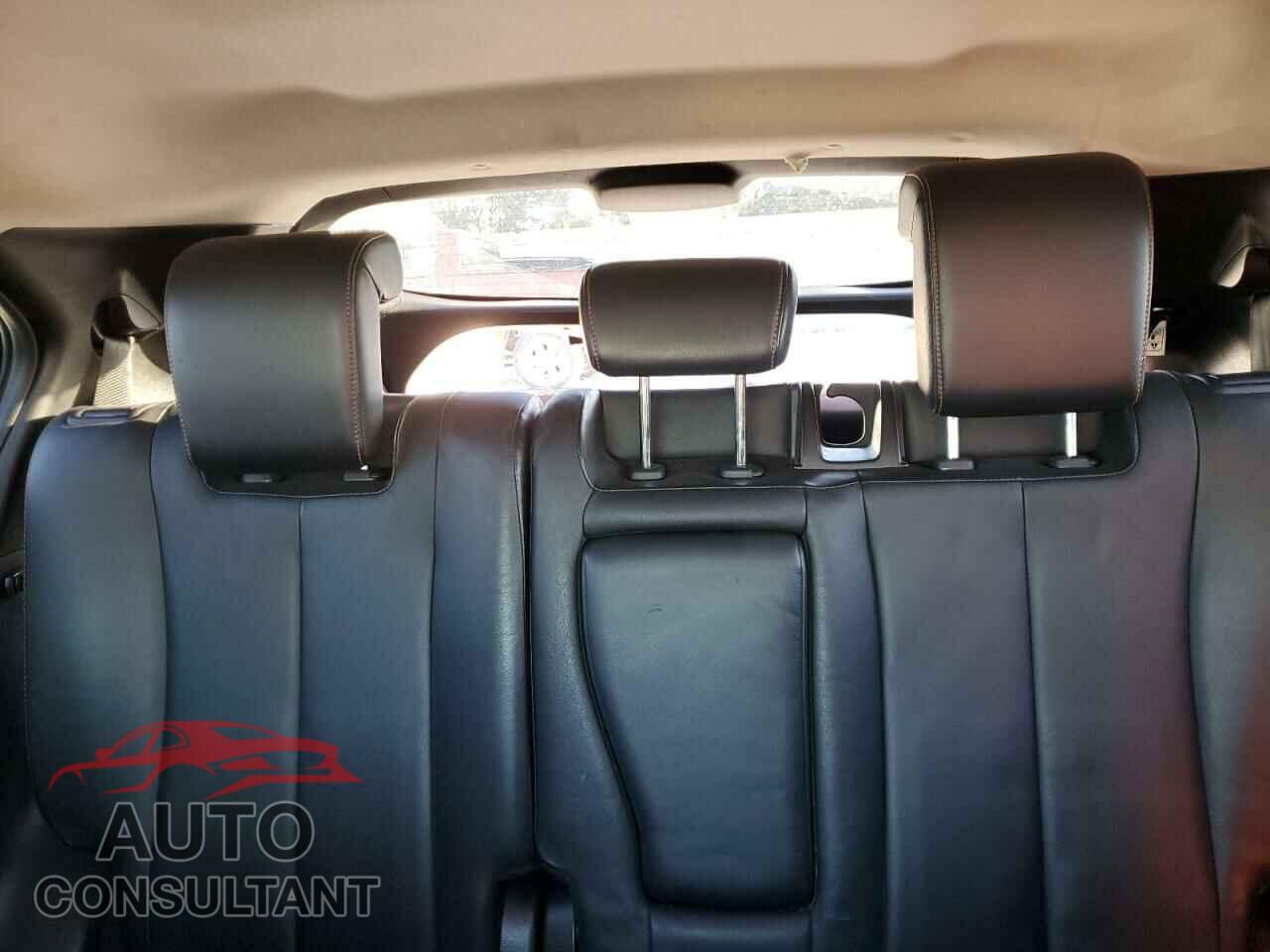 MITSUBISHI ECLIPSE 2018 - JA4AT5AA8JZ044142