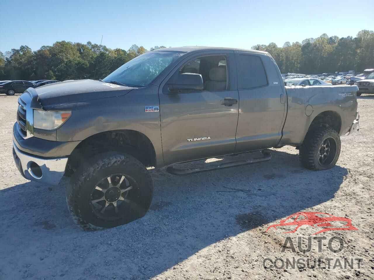 TOYOTA TUNDRA 2010 - 5TFUY5F19AX146347