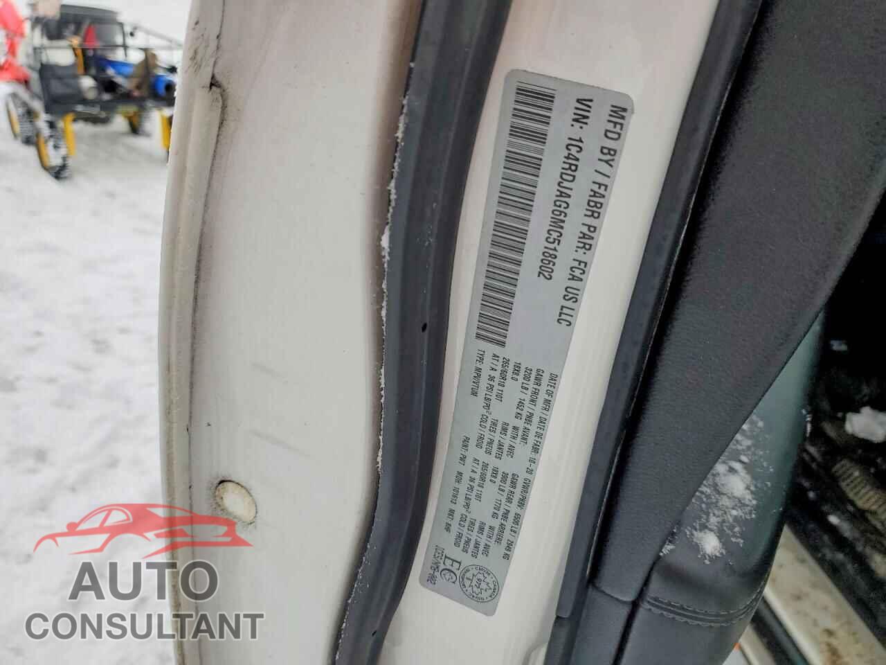 DODGE DURANGO 2021 - 1C4RDJAG6MC518602