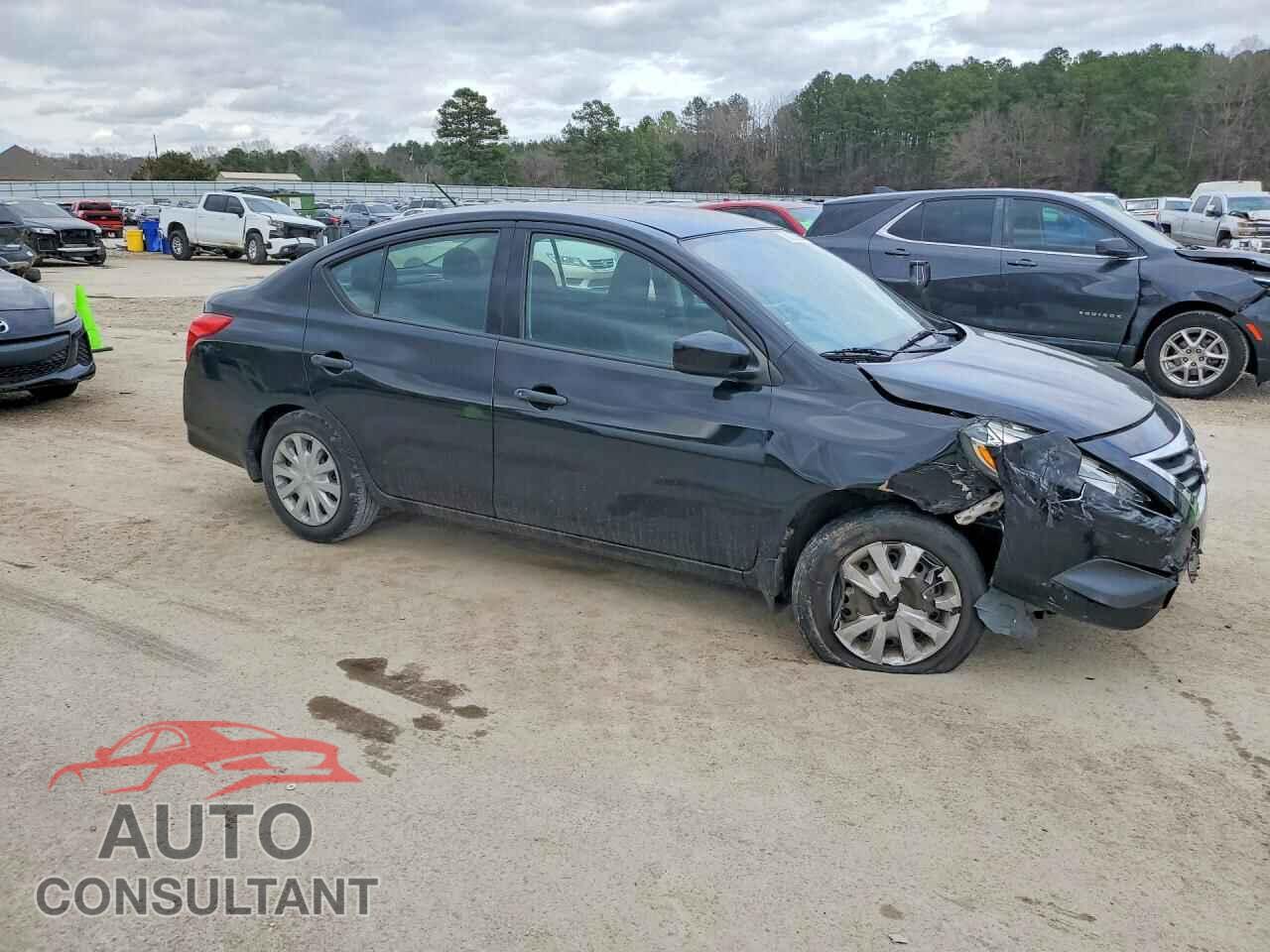 NISSAN VERSA 2017 - 3N1CN7AP1HL898015
