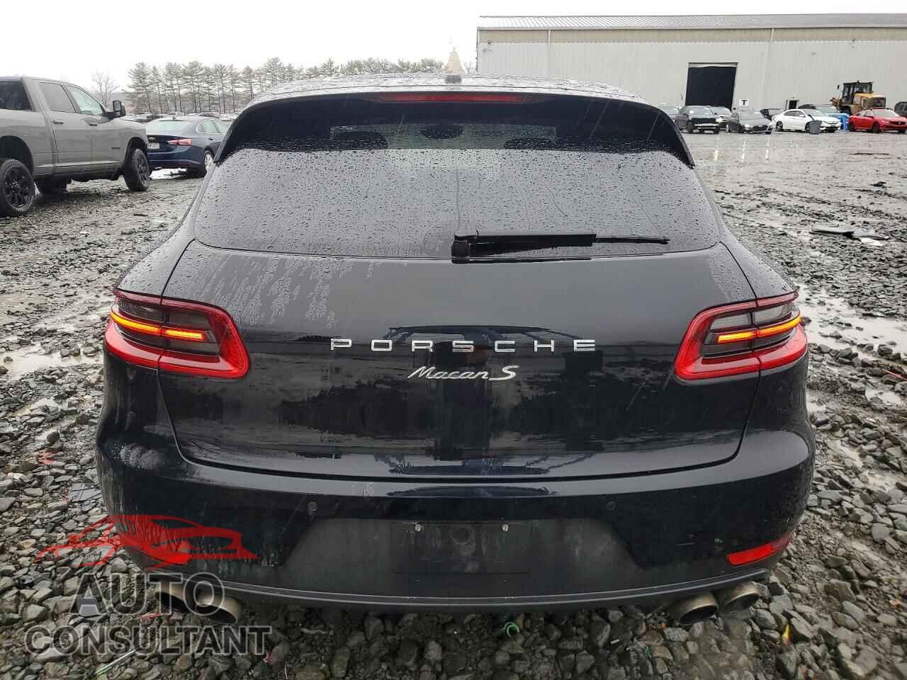 PORSCHE MACAN 2018 - WP1AB2A55JLB32299