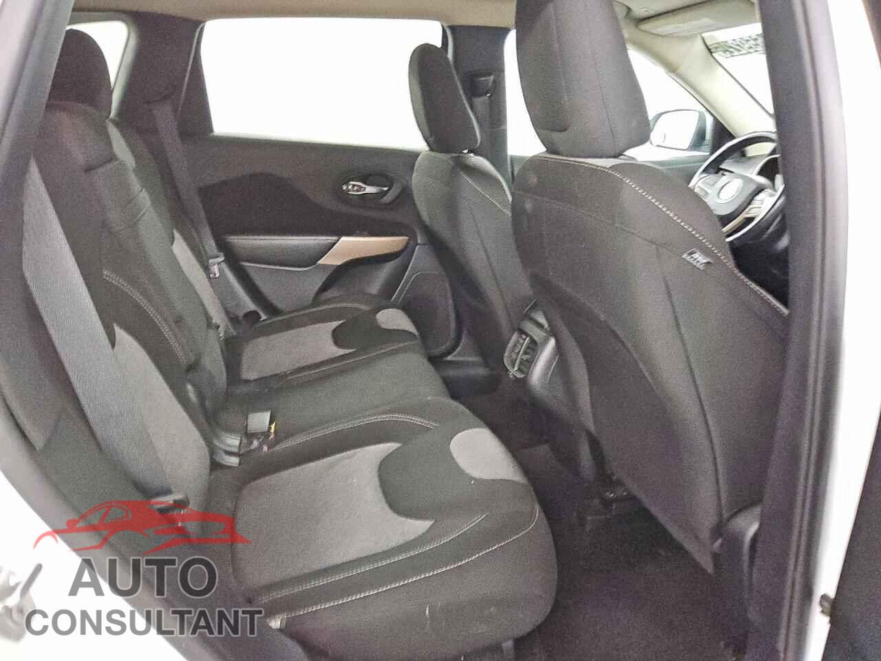 JEEP CHEROKEE 2018 - 1C4PJMCB3JD501068