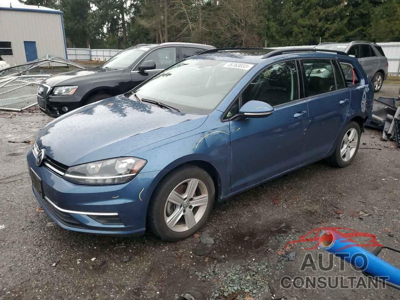 VOLKSWAGEN GOLF 2018 - 3VWD17AU4JM756256