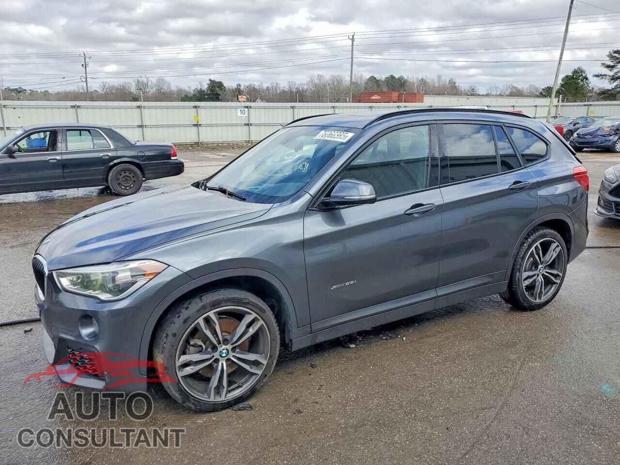 BMW X1 2017 - WBXHT3C32H5F80132