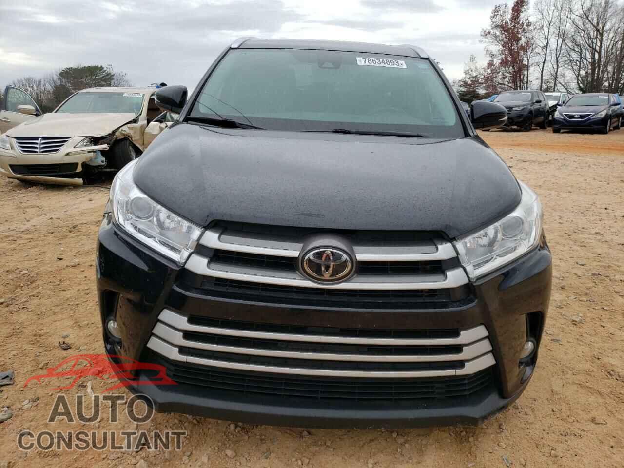 TOYOTA HIGHLANDER 2018 - 5TDJZRFH9JS842233