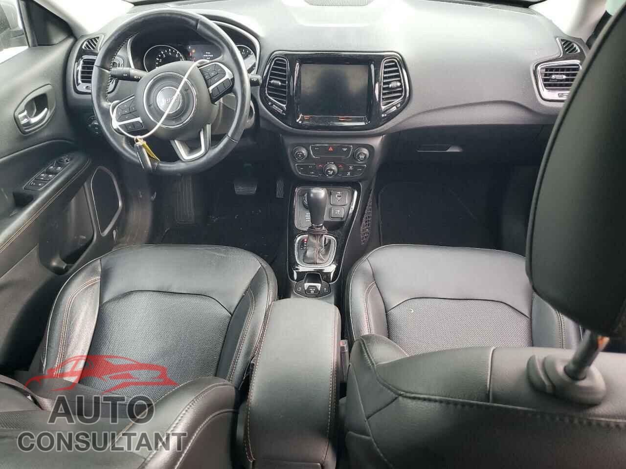 JEEP COMPASS 2020 - 3C4NJDCB9LT215973