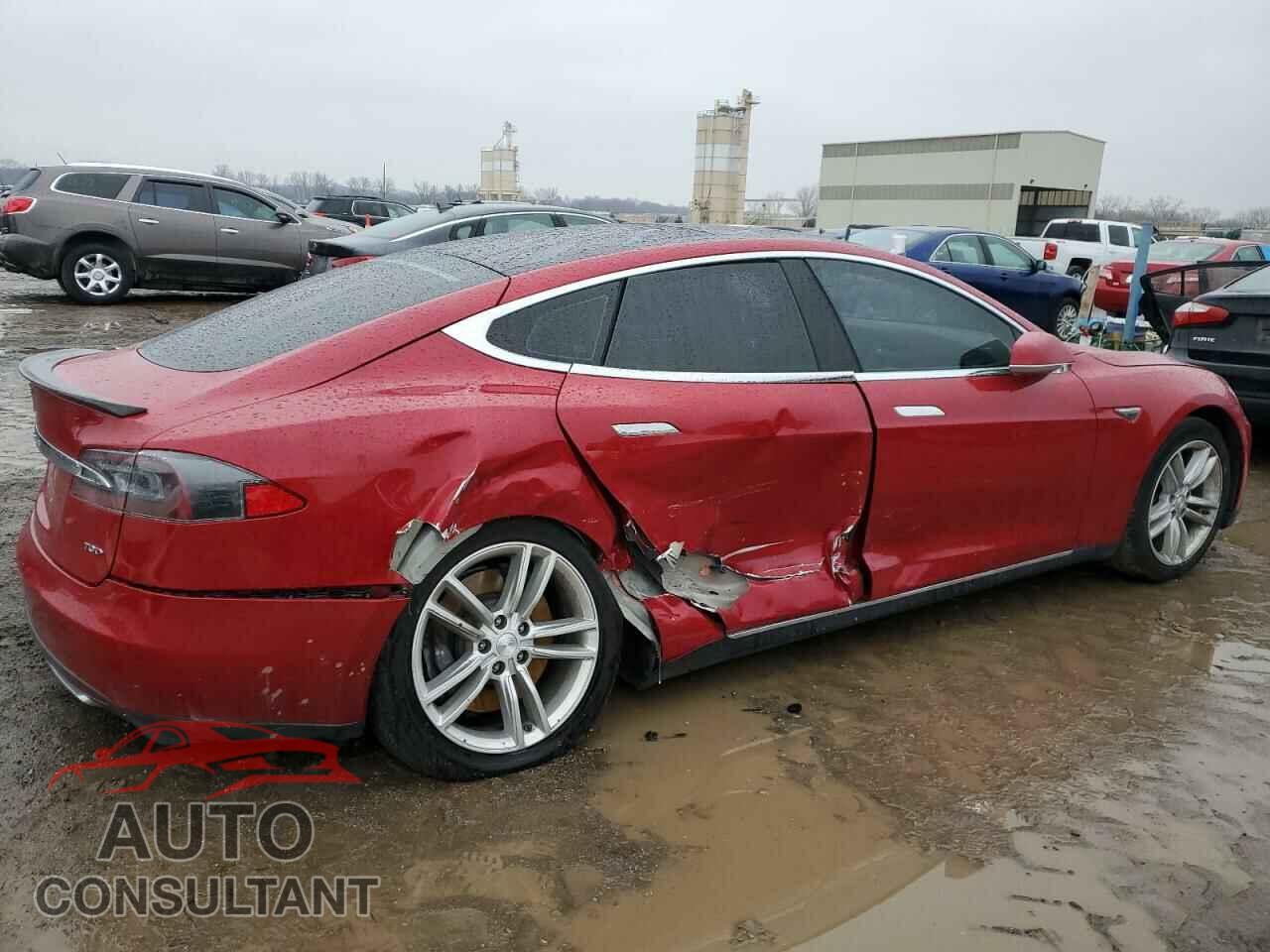 TESLA MODEL S 2016 - 5YJSA1E26GF130253