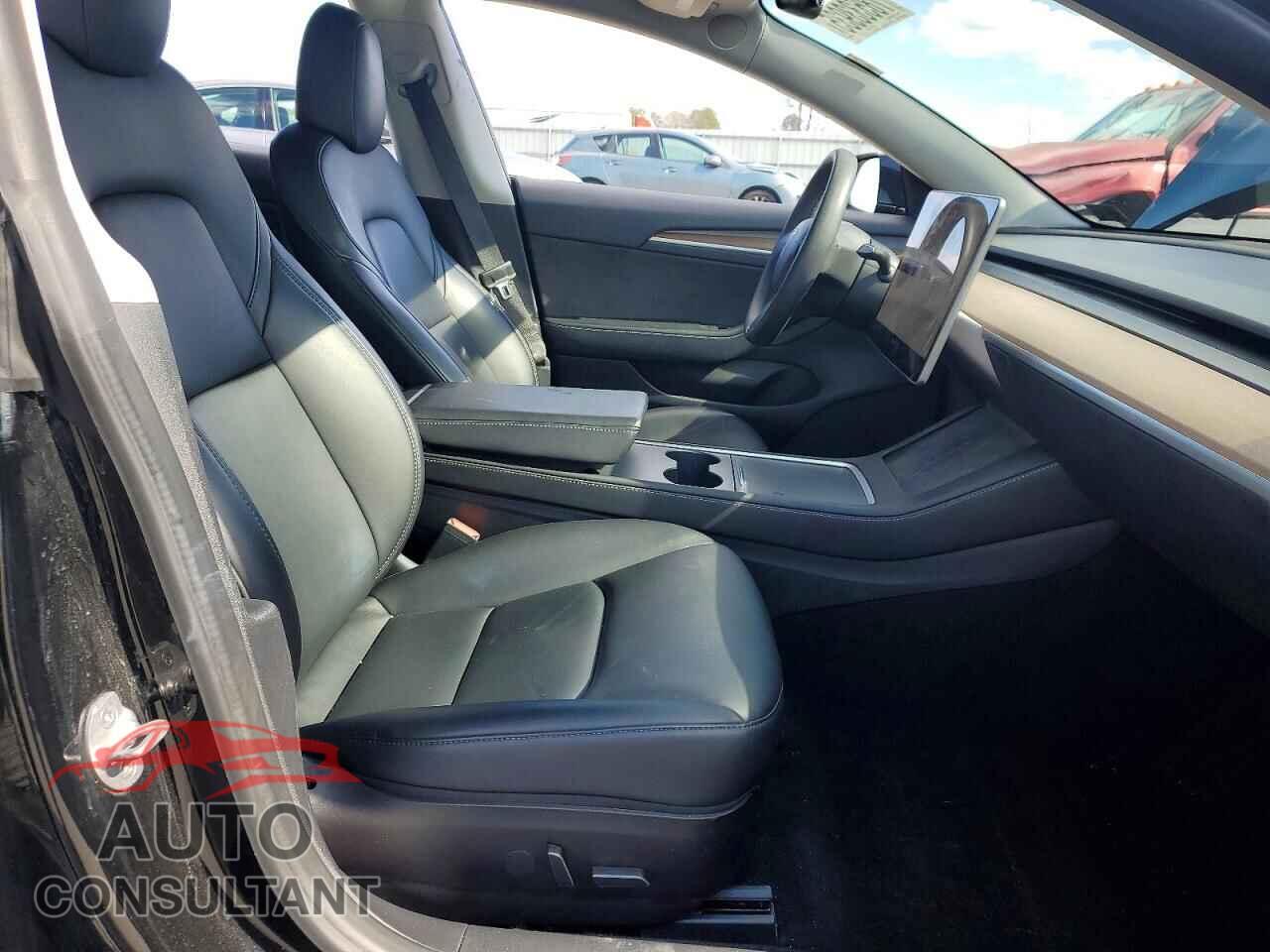 TESLA MODEL 3 2022 - 5YJ3E1EA9NF101245