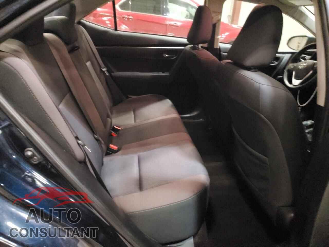 TOYOTA COROLLA 2017 - 2T1BURHEXHC798767
