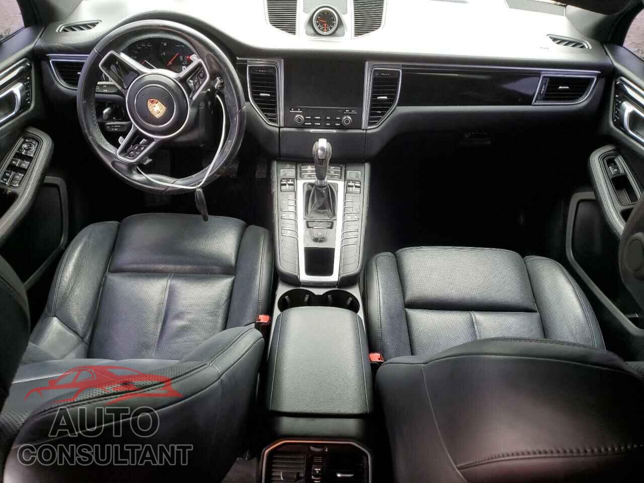PORSCHE MACAN 2017 - WP1AA2A52HLB02402