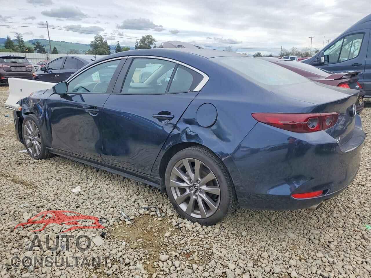 MAZDA 3 2021 - JM1BPBCL5M1305807