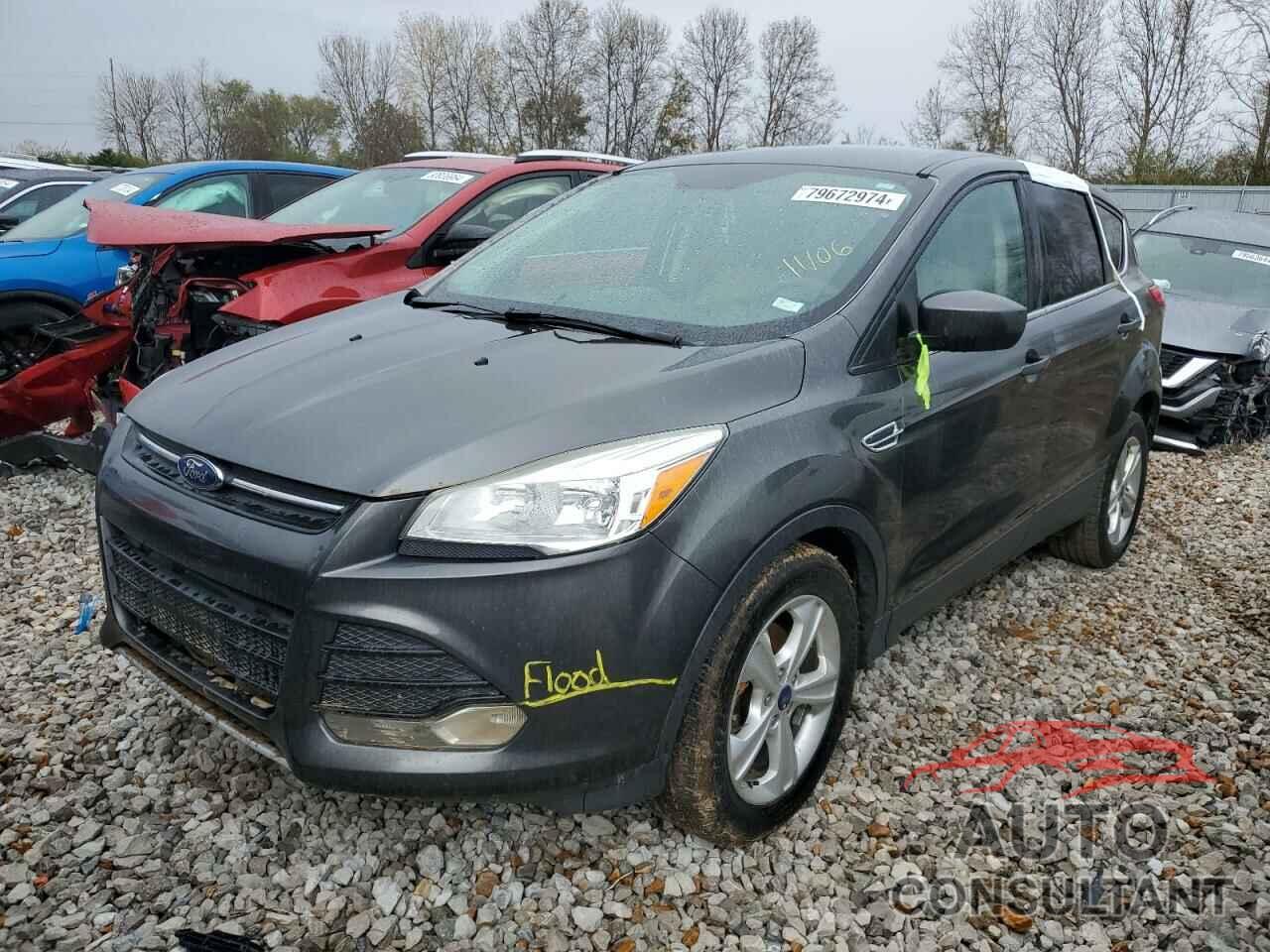 FORD ESCAPE 2015 - 1FMCU0G78FUC44027