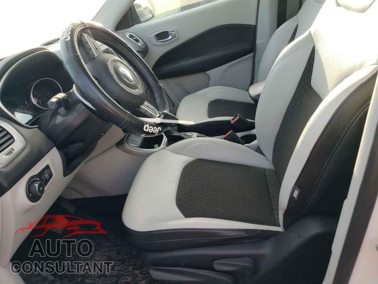 JEEP COMPASS 2020 - 3C4NJCBB5LT205842