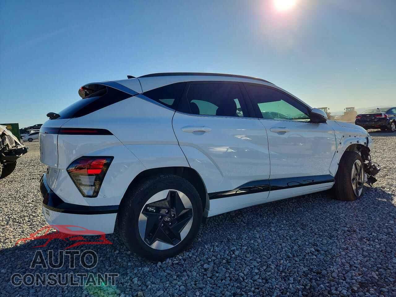 HYUNDAI UNKNOWN 2024 - KM8HE3A60RU017732