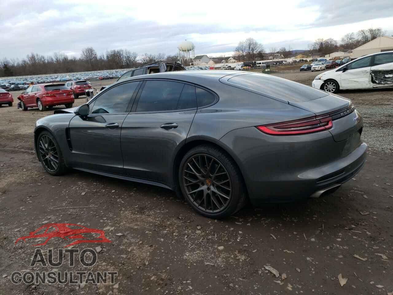 PORSCHE PANAMERA 2018 - WP0AA2A70JL112077