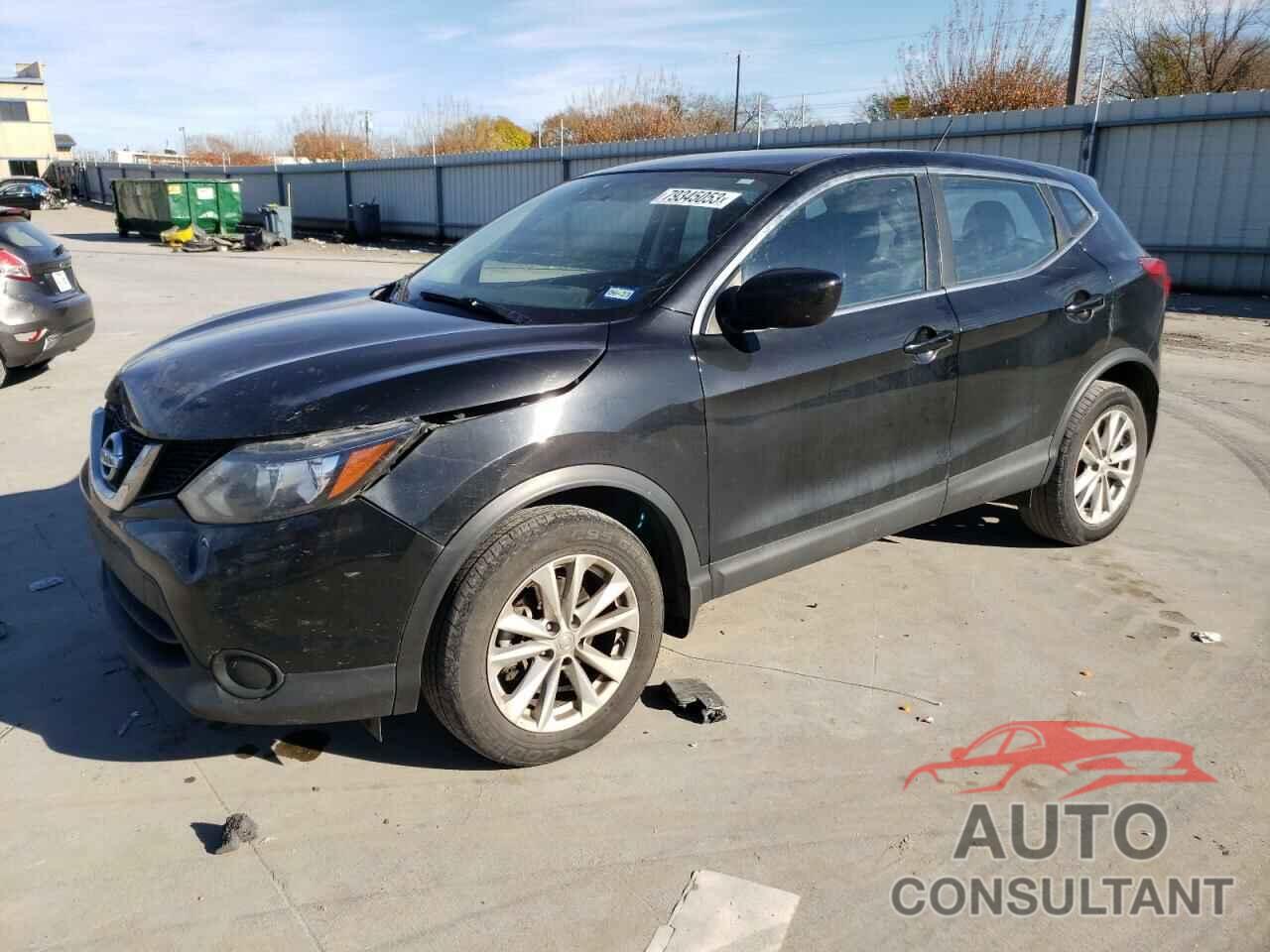 NISSAN ROGUE 2017 - JN1BJ1CR7HW140130