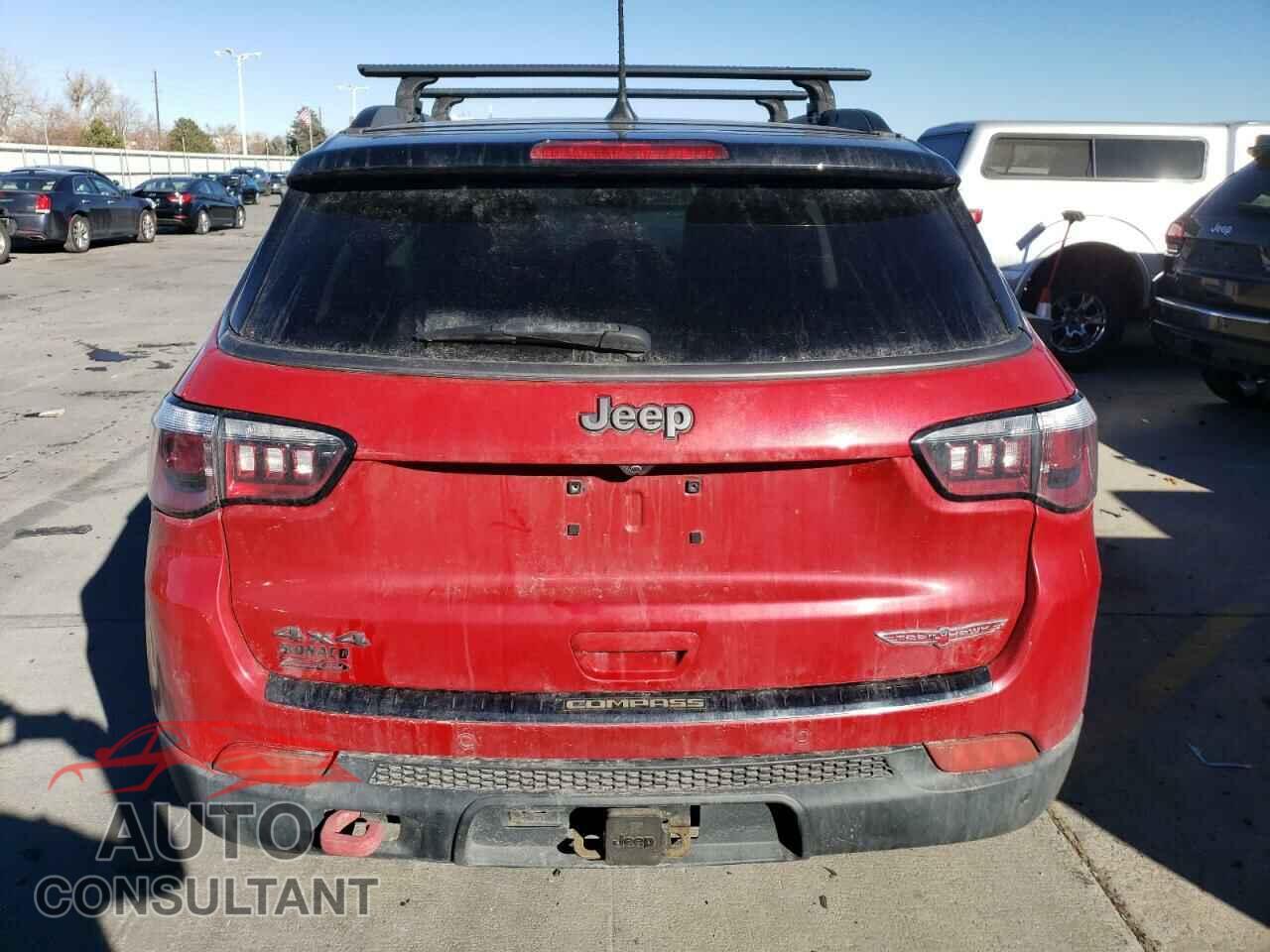 JEEP COMPASS 2018 - 3C4NJDDBXJT129079