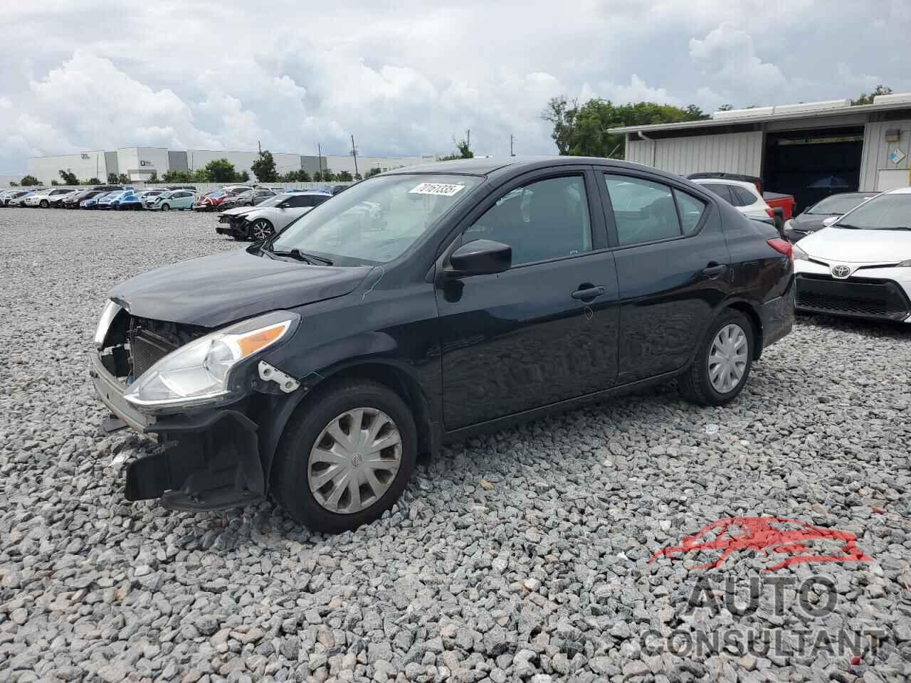 NISSAN VERSA 2018 - 3N1CN7AP7JL855823
